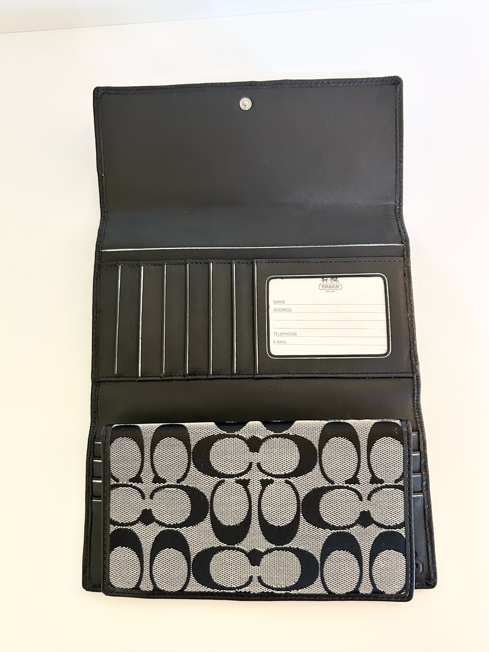 Coach Black & Cream Signature Jacquard Continental Wallet w/Checkbook Cover NWOT - Picture 3 of 6